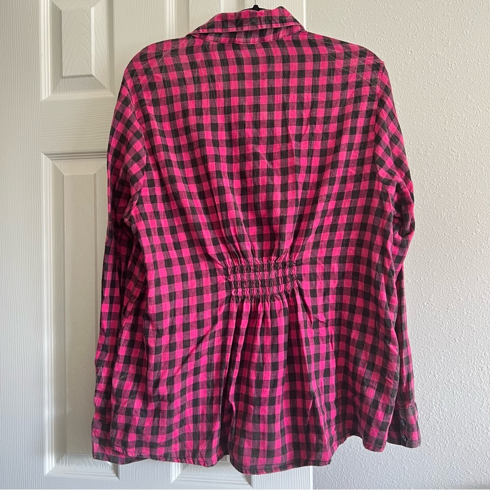 Torrid Pink and Black Buffalo Check Plaid Button Cinch Camp Shirt - Picture 2 of 6